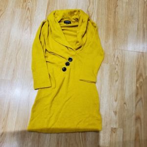 Women mustard sweater